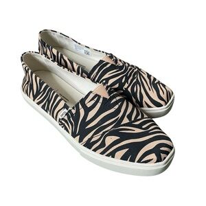 Toms Black and Cream Sneakers with Bold Pattern